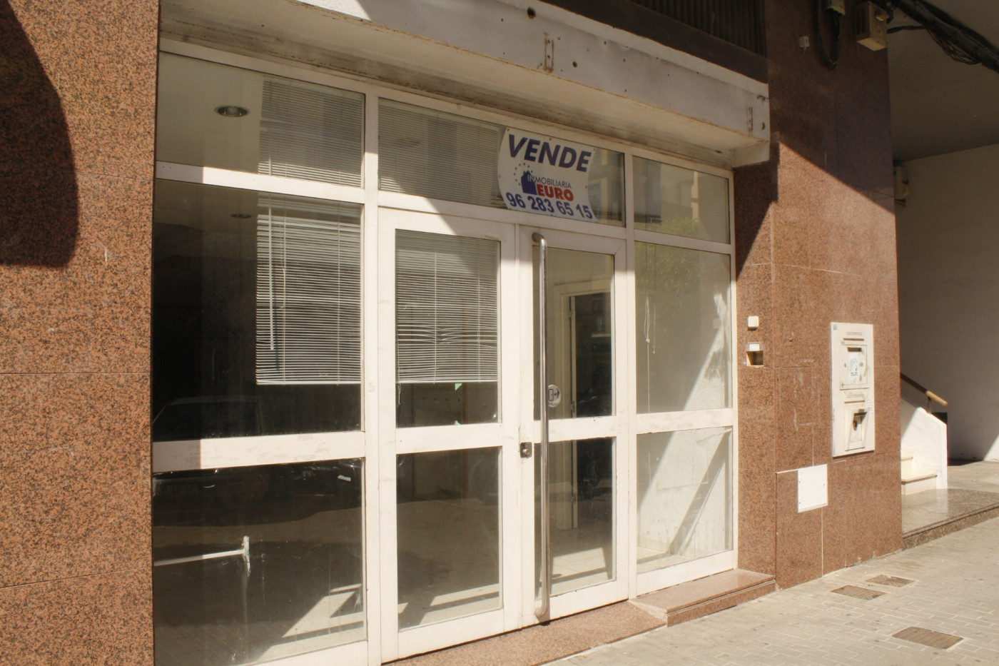 Local comercial
